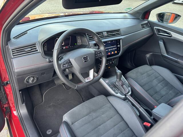 Seat Arona 1.0 TSI FR Business Intense Plus / Trekhaak Afneembaar / Applecarplay/Androidauto / Stoelverwarming /