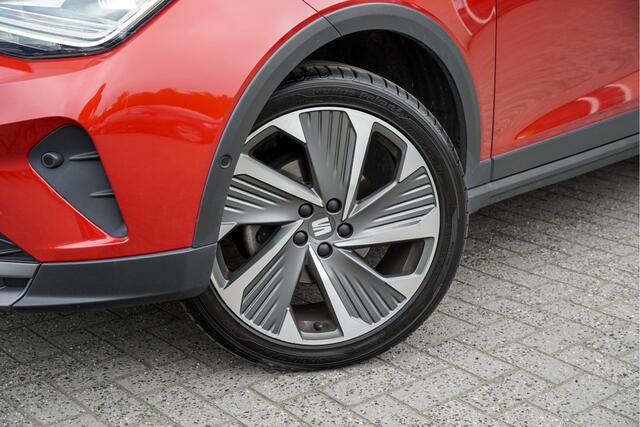 Seat Arona 1.0 TSI FR Business Intense BJ2022 Lmv 18" | Led V+A | Pdc | Keyless entry | Achteruitrijcamera | App-Connect | Navi | Virtual cockpit | Dashboard verlichting | Climate control | Cruise control | Sportstoelen | Verwarmde voorstoelen | Zwarte hemel