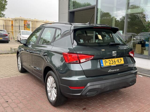 Seat Arona 1.0 TSI Style / Apple Carplay / 16 Inch / Climate control
