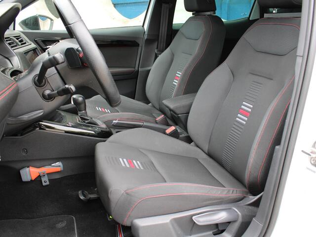 Seat Arona 1.0 TSI FR Business Intense | APPLE CARPLAY / ANDROID AUTO | KEYLESS ENTRY | ADAPTIEVE CRUISE CONTROL |