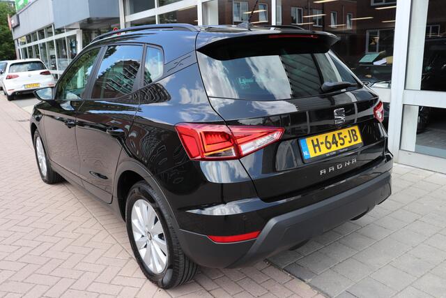 Seat Arona 1.0 TSI Style Business Intense. Navigatie. dealeronderhouden.
