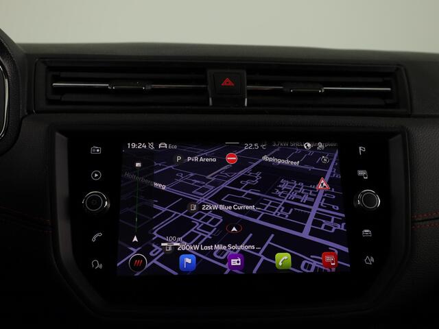 Seat Arona 1.0 TSI FR Limited Edition | Full map navigatie systeem | Climatronic | 18 inch LM-velgen | LED koplampen | Dodehoek detectie