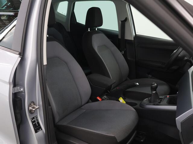 Seat Arona 1.0 TSI Style Business Intense | Navigatie | Camera | Climate Control | Aut. inparkeren | Adaptieve Cruise Control | Beats Audio |