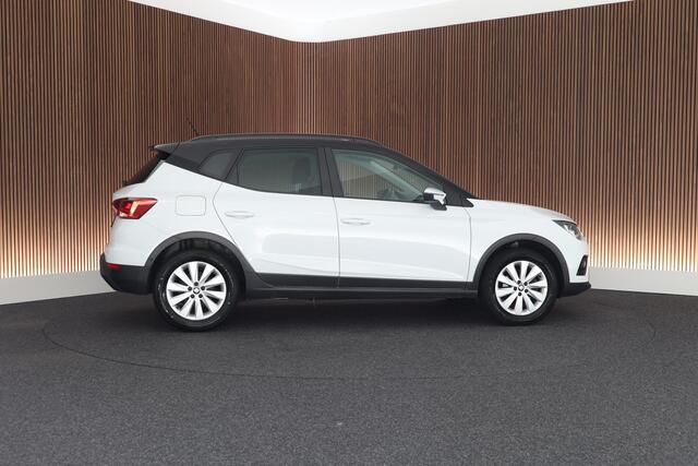 Seat Arona 1.0 TSI 95pk Style Business Intense Camera Virtual Cockpit ACC Keyless Navigatie Carplay