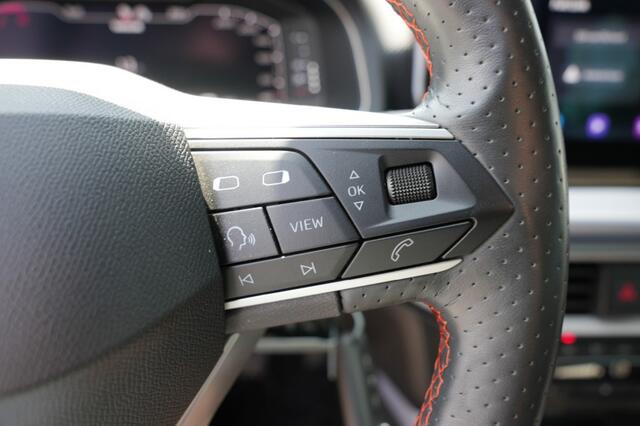 Seat Arona 1.0 TSI FR Line, Carplay,Camera, ACC