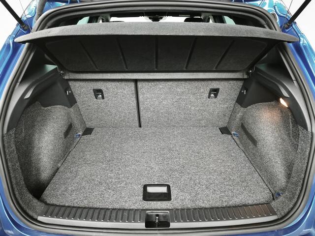 Seat Arona 1.0 EcoTSI FR Business Connect | Climate control | AppleCarplay AndroidAuto Navigatie | Parkeersensor | Cruise control |