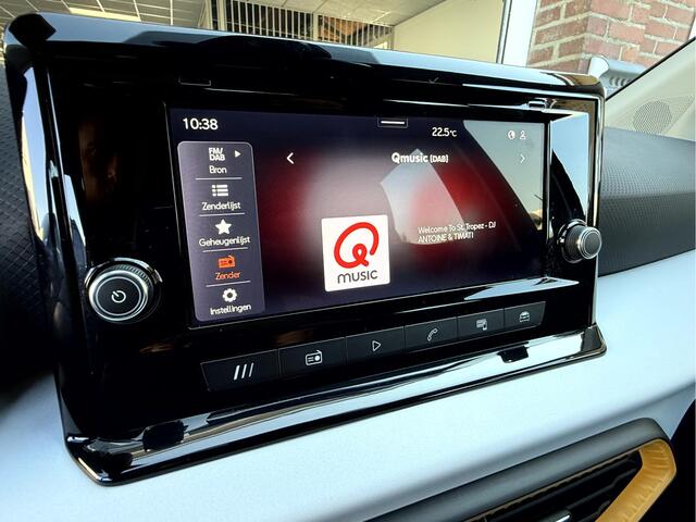 Seat Arona 1.0 EcoTSI Reference Virt. Dash, App Connect, Led
