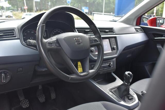 Seat Arona 1.0 TSI Style Business Intense Carplay Navigatie | BSM | Climate en Cruise Control | 12 mnd BOVAG garantie | Whatsapp 06-53188999