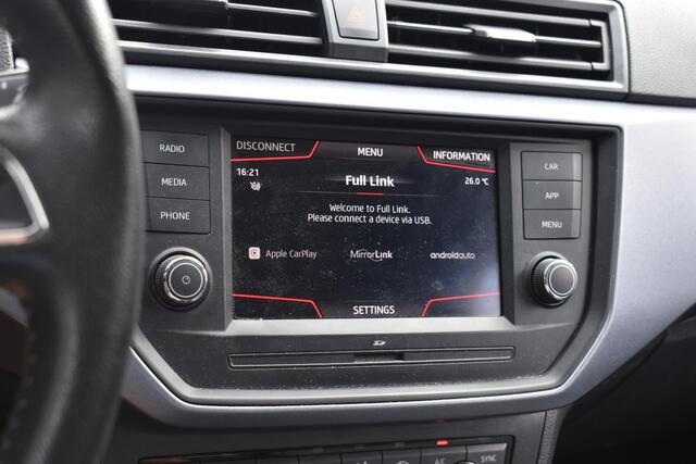 Seat Arona 1.0 TSI Style Business Intense Carplay Navigatie | BSM | Climate en Cruise Control | 12 mnd BOVAG garantie | Whatsapp 06-53188999
