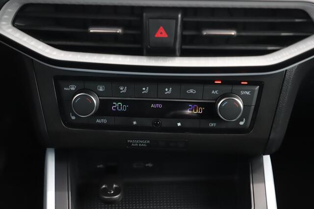 Seat Arona 1.0 TSI Style Business Intense Virtual Cockpit 17 inch LMV Navigatie Carplay Android Stoelverwarming Climate Cruise Control LED
