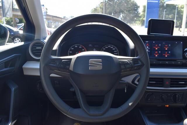 Seat Arona 1.0 TSI Reference 100% Dealer Onderhouden | Cruise | Camera | Lane Assist | BOVAG Garantie | Whatsapp 06-53188999