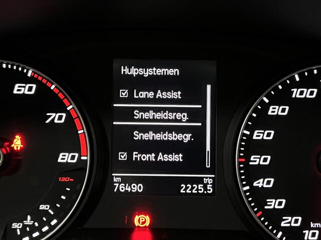 Seat Arona 1.0 TSI Style | NAVI | CRUISE CONTROL | TREKHAAK | CARPLAY |