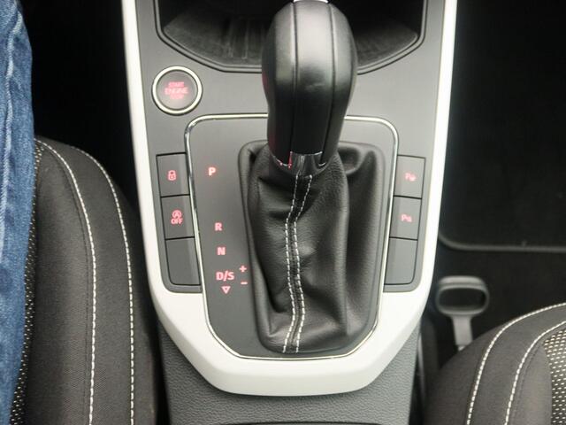 Seat Arona 1.0 TSI Xcellence Launch Edition | Apple carplay & Android Auto | Cruise control adaptief | Beats audio | verwarmbare voorstoelen | Dodehoek detectie | Achteruitrijcamera