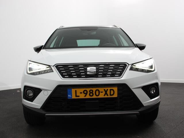 Seat Arona 1.0 TSI 115pk automaat Xcellence Business Intense Navigatie Climate Control Cruise Control Camera Lichtmetalen Velgen Parkeer sensoren Keyless start Stoelverwarming