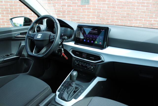 Seat Arona 1.0 TSI 110PK Style |LED|CAMERA|STOELVERWARMING|