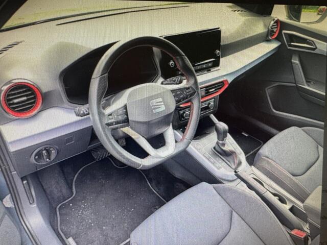 Seat Arona 1.0 EcoTSI FR Business Connect | Automaat | Apple-Android | FR uitvoering