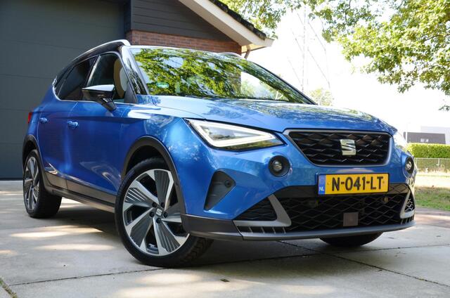 Seat Arona 1.0 TSI FR Business Intense Navi/Pdc/Ecc/Led/Stoelverwarming/Apple Carplay/Android Auto/Achteruitrijcamera/Cr-Controle/Privacy-Glass/18-Inch Lmv/Cruise control adaptief/Virtual dashboard