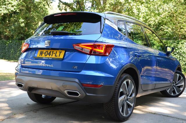 Seat Arona 1.0 TSI FR Business Intense Navi/Pdc/Ecc/Led/Stoelverwarming/Apple Carplay/Android Auto/Achteruitrijcamera/Cr-Controle/Privacy-Glass/18-Inch Lmv/Cruise control adaptief/Virtual dashboard