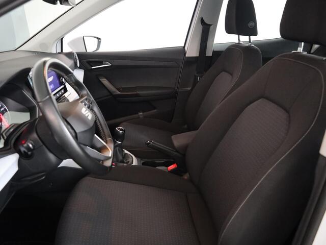 Seat Arona 1.0 TSI Style 95 pk | Navigatie via App | Parkeersensoren achter | Autom. airco | Cruise control | Apple Carplay/Android Auto |