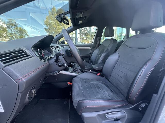 Seat Arona 1.0 TSI FR Business Intense AUTOMAAT | TREKHAAK | FULL MAPP NAVIGATIE | ALCANTARA BEKLEDING | A.CAMERA | 1e EIGENAAR | NED. AUTO | APPLE CARPLAI/ANDROID AUTO |