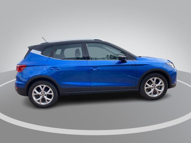 Seat Arona 1.0EcoTSI/95PK FR · Apple/Android Car Play · Clima · LED · Cruise control · Garantie t/m 08-04-2027