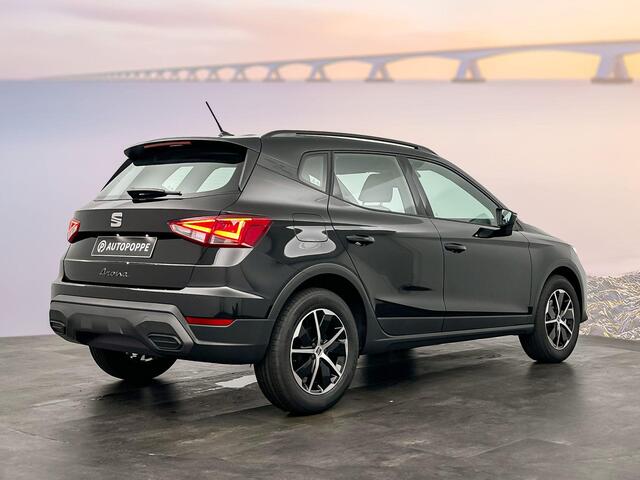 Seat Arona Style 1.0 EcoTSI 70 kW / 95 PK SUV 5 versn. handba