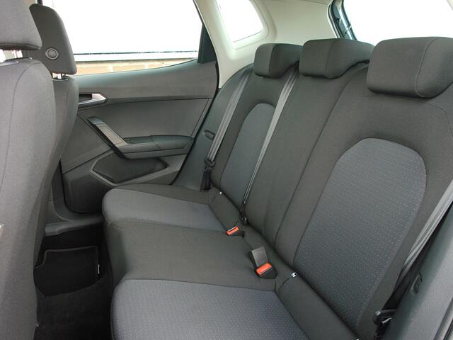 Seat Arona 1.0 EcoTSI Style Business Connect, Automaat / Carplay + Android Auto / Parkeer Sensoren / 16'' LMV