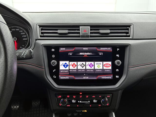 Seat Arona 1.5 TSI EVO FR Business Intense | Beats Audio | Adaptieve Cruise Control | Stoelverwarming | Camera | Climate Control | Navigatie |