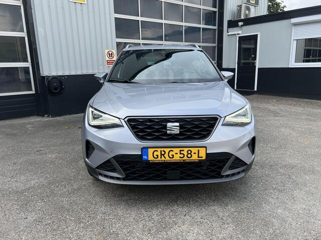 Seat Arona 1.0 TSI FR Business Connect Stoelverwarming Carplay Camera