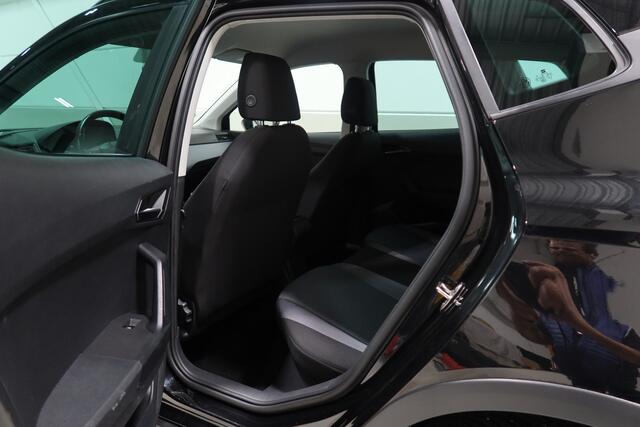 Seat Arona 1.0 TSI Style Business Intense I AppleCarplay I Camera I eerste eigenaar
