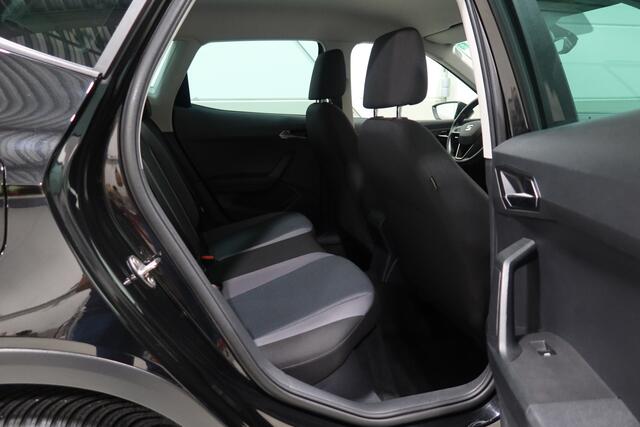 Seat Arona 1.0 TSI Style Business Intense I AppleCarplay I Camera I eerste eigenaar