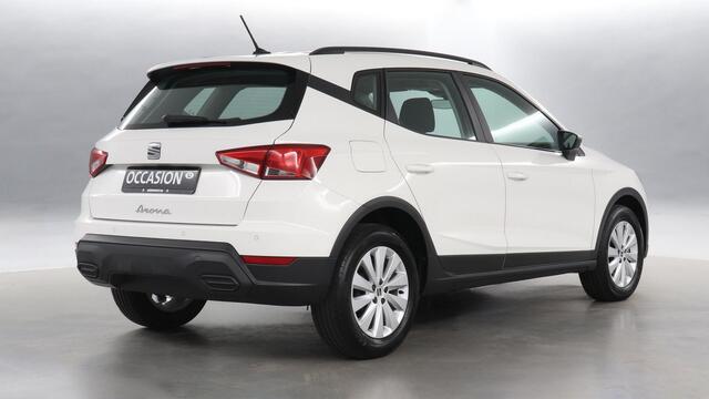 Seat Arona 1.0 EcoTSI 95pk Reference / Navigatie via App Connect / Parkeersensoren