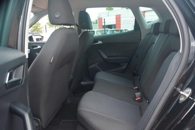 Seat Arona 1.0 TSI Style Business Connect | Navigatie | App-connect | LED | Virtual-cockpit | NL auto!! |