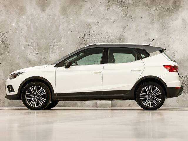 Seat Arona 1.0 TSI Sport (APPLE CARPLAY, GROOT NAVI, CLIMATE, ZWART HEMEL, SPORTSTOELEN, PARKEERSENSOREN, ELEK PAKKET, CRUISE, NIEUWSTAAT)