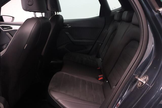 Seat Arona 1.0 TSI Xcellence Business Intense DSG | Trekhaak | Carplay | ACC | Stoelverwarming