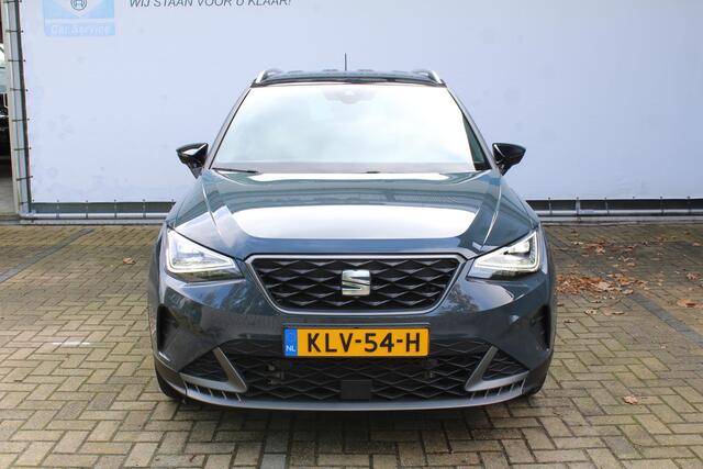 Seat Arona 1.0 EcoTSI FR Business Connect | Incl. 12 maanden garantie | Adaptieve cruise control | Stoelverwarming | Apple carplay/Android auto | DAB radio | Parkeercamera | Dodehoek detectie |