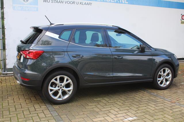 Seat Arona 1.0 EcoTSI FR Business Connect | Incl. 12 maanden garantie | Adaptieve cruise control | Stoelverwarming | Apple carplay/Android auto | DAB radio | Parkeercamera | Dodehoek detectie |