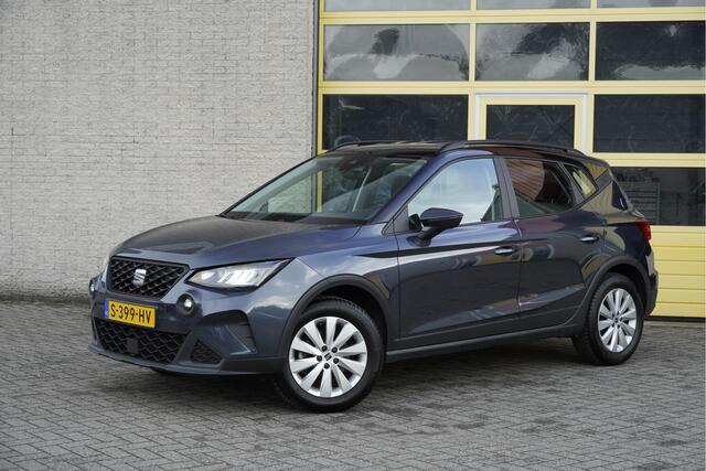 Seat Arona 1.0 TSI Style BJ2023 Lmv 16" | Led V+A | Pdc | App-Connect | Climate control | Cruise control | Getint glas