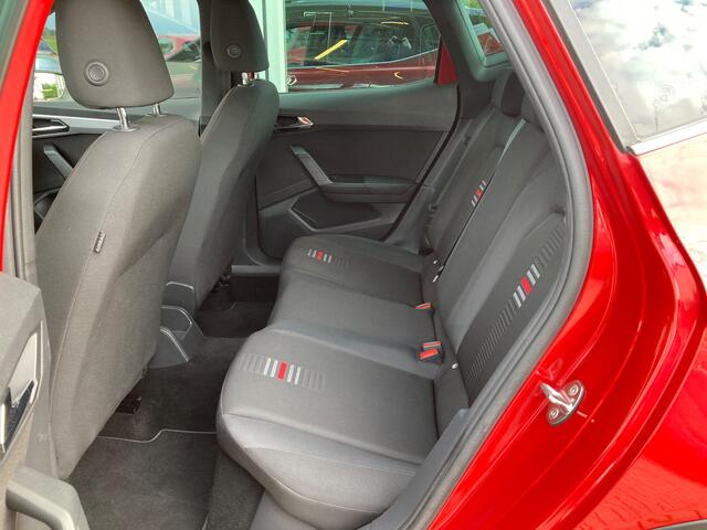 Seat Arona 1.0 TSI FR Xcellence Business Intense | Navigatie | Camera | Cruise