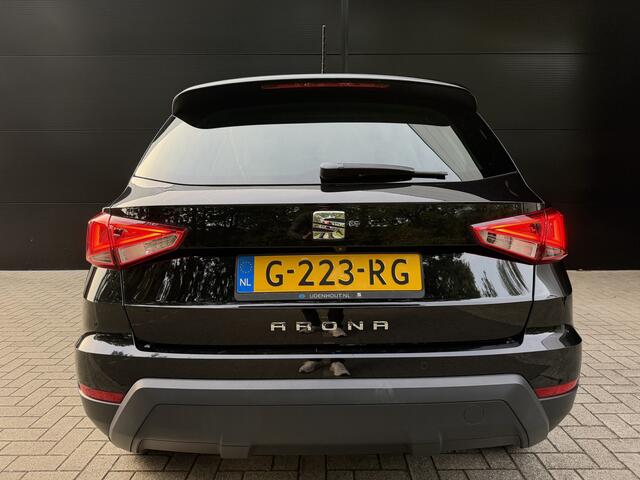 Seat Arona 1.0 TSI Style Business Intense 1 jaar Bovag garantie, camera, PDC, Carplay 4 seizoen banden, dealer onderhouden
