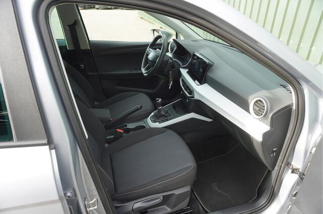 Seat Arona 1.0 TSI Style + Camera/ Navi/ Carplay/ LED/ Cruise/ Garantie! – foto 9