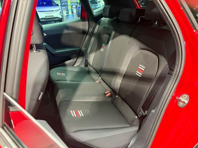 Seat Arona 1.0 TSI FR Business Intense | Camera | Trekhaak | Navigatie | – foto 6