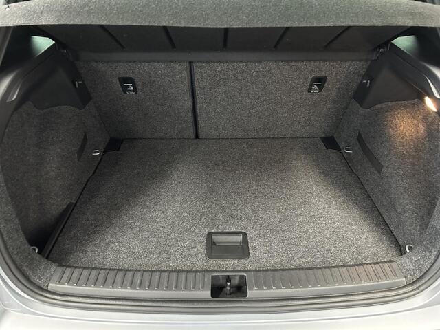 Seat Arona 1.0 TSI FR Business Intense | NAVI | LED | BEATS AUDIO | KEYLESS | VIRTUAL COCKPIT | CAMERA | NAP – foto 9