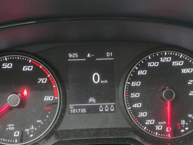 Seat Arona 1.0 TSI Style Business Intense / AUTOMAAT/ TREKHAAK/ CRUISE/ PARK.SENSOREN V+A/ CAMERA/ KEYLESS/ NAVI/ CLIMA/ 16'' LMV – foto 5