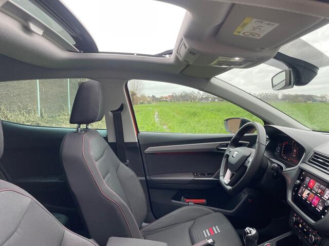 Seat IBIZA 1.0 TSI FR Virtual Cockpit, Panorama/schuifdak, Stoelverwarming, enz,enz,enz