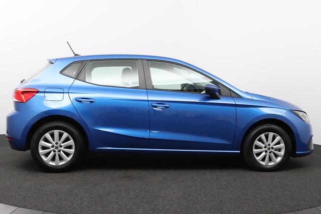 Seat IBIZA TSI 95pk Style | Carplay/Android auto | Climate Control | NL Auto |