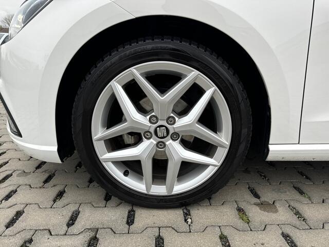 Seat IBIZA 1.0 TSI FR CAMERA/BEATS-AUDIO/CARPLAY/NAVI/CRUISE/STOELVERW