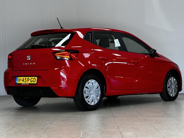 Seat IBIZA 1.0 TSI Style/ Clima/ Cruise/ Elek. pakket/ Isofix/ Bluetooth/ Multi. LEDER. Stuur/ Diml. Auto/ AUX & USB/ Getint glas/ LED Dagrijverl.
