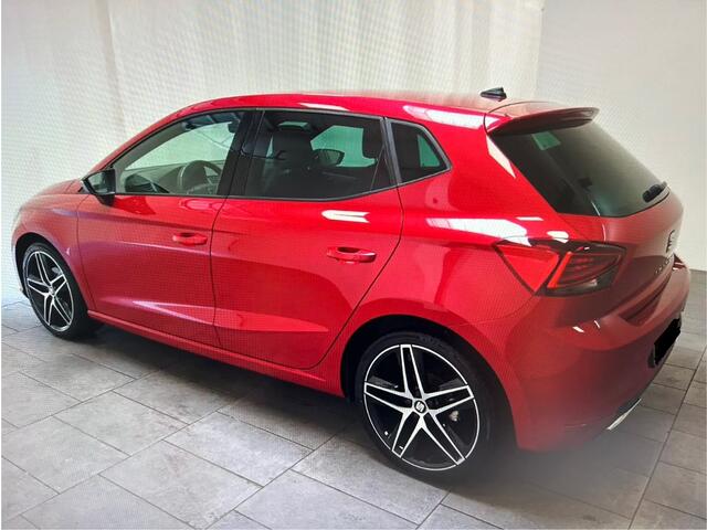 Seat IBIZA 1.0 TSI FR AUTOMAAT LED / NAVI / ALCANTARA / RIJKLAAR