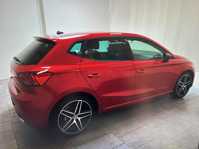 Seat IBIZA 1.0 TSI FR AUTOMAAT LED / NAVI / ALCANTARA / RIJKLAAR
